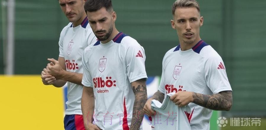 世体:格里马尔多解约金不到2000万 皇萨关注他 世体:格里马尔多解约金不到2000万 皇萨关注他